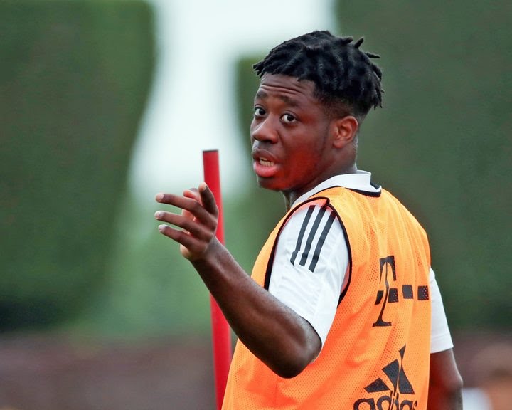 SPORTS: DISCOVER BAYERN U-19 LEFT-BACK BRIGHT ARREY-MBI